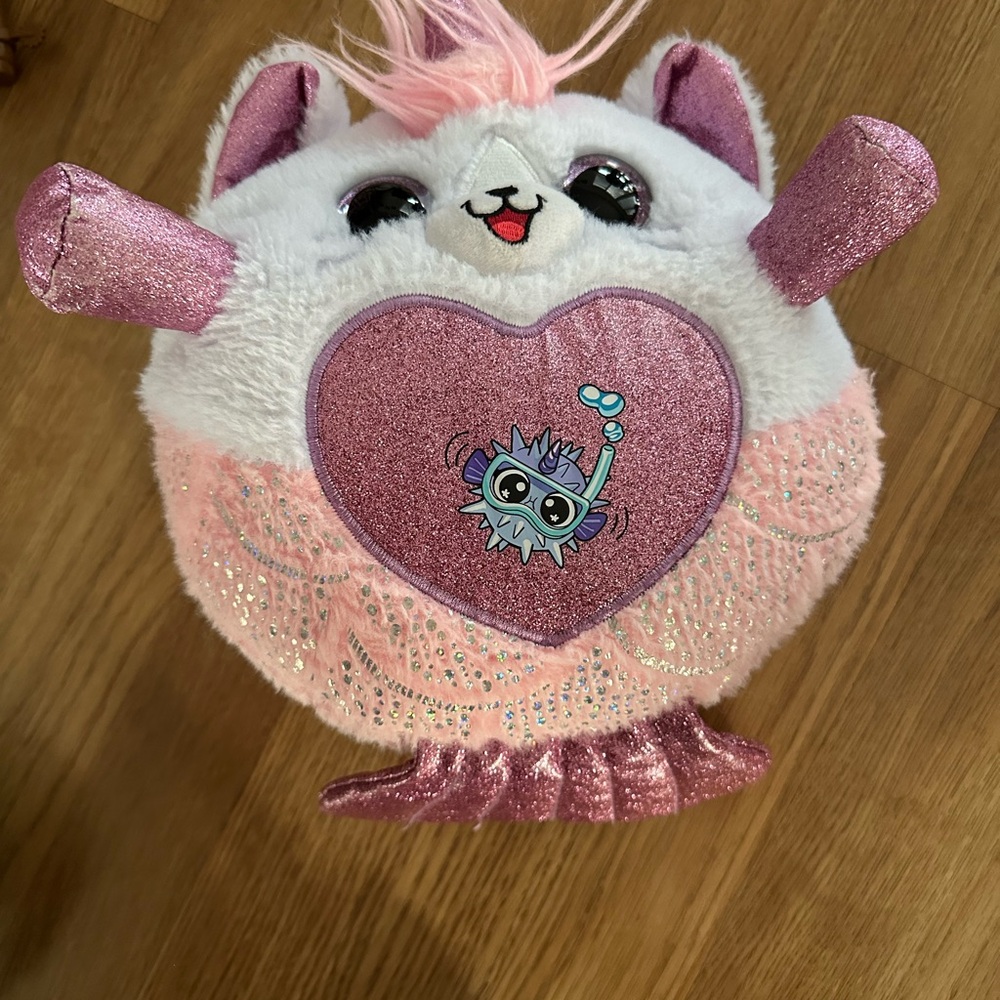 Rainbocorns Mermaidcorn Surprise plush toy by ZURU. Pink and White Plush Cat Toy